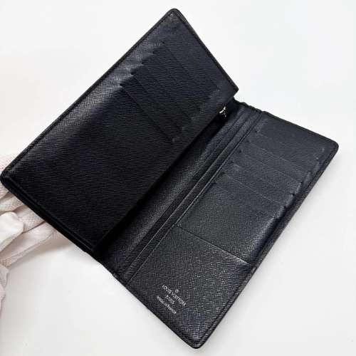 Louis Vuitton Brazza Wallet interior card slots and compartments