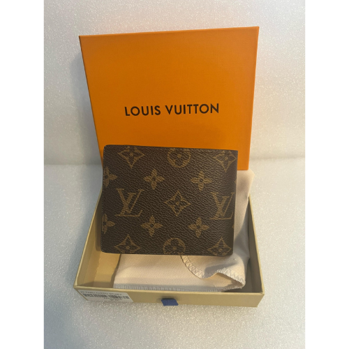 Louis Vuitton Wallet Monogram Men’s – New